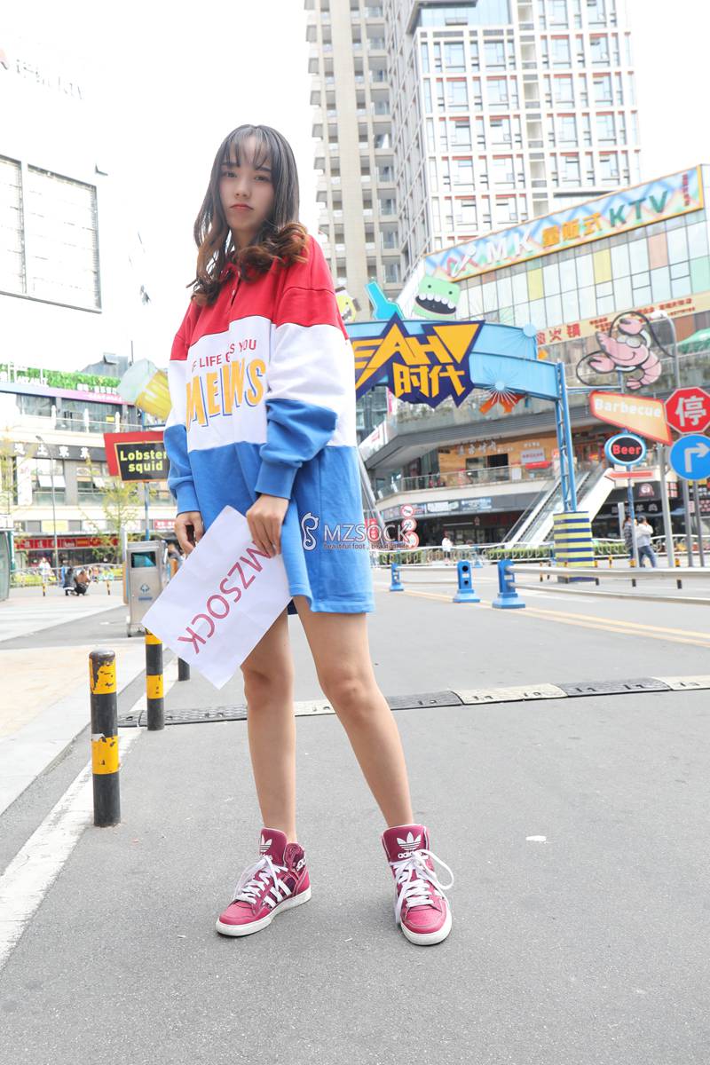 图片[2]-每足系列 2019-10-21 NO.067 悦悦-集美图