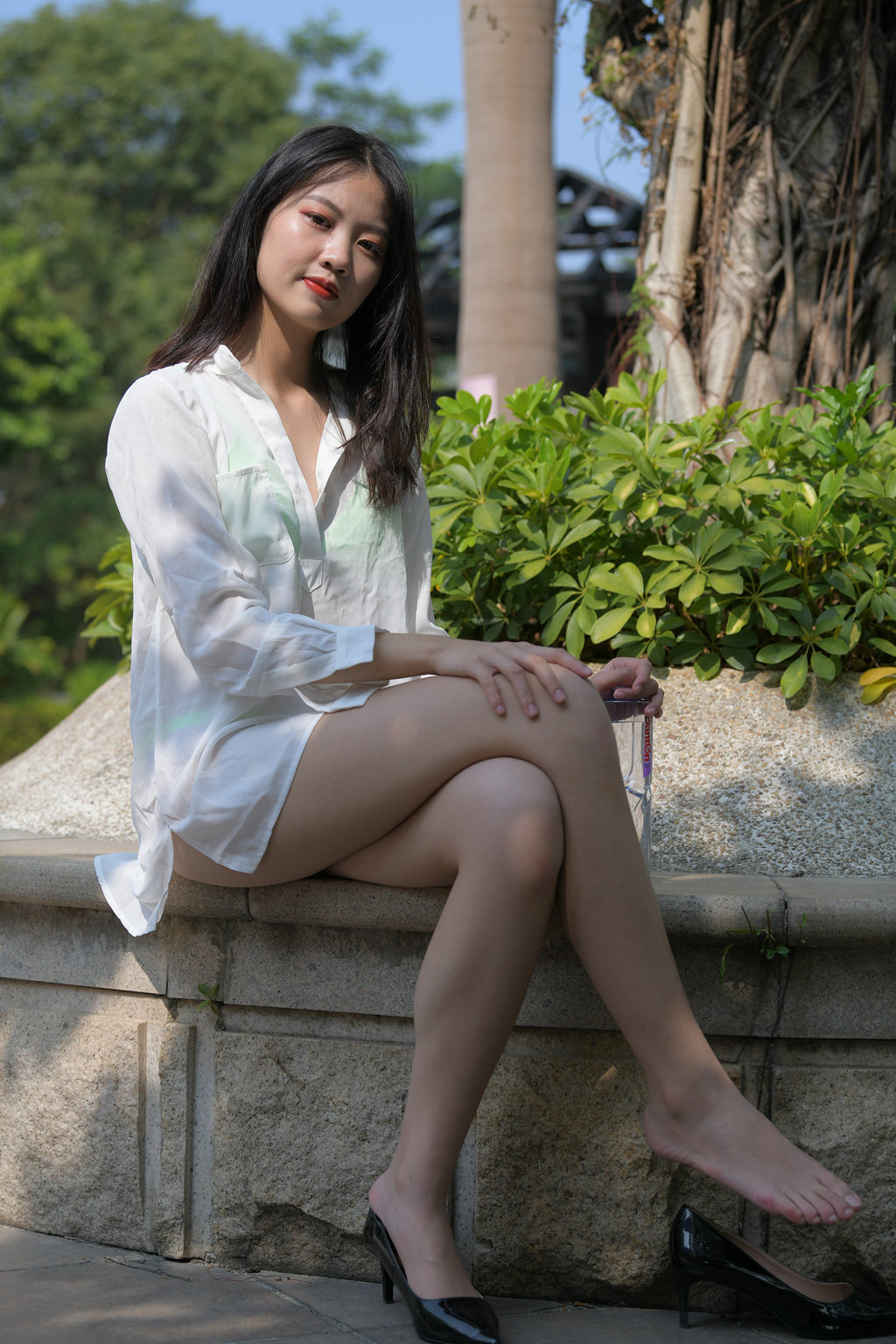 精选街拍作品 NO.378 非常有意味的气质美女2-集美图