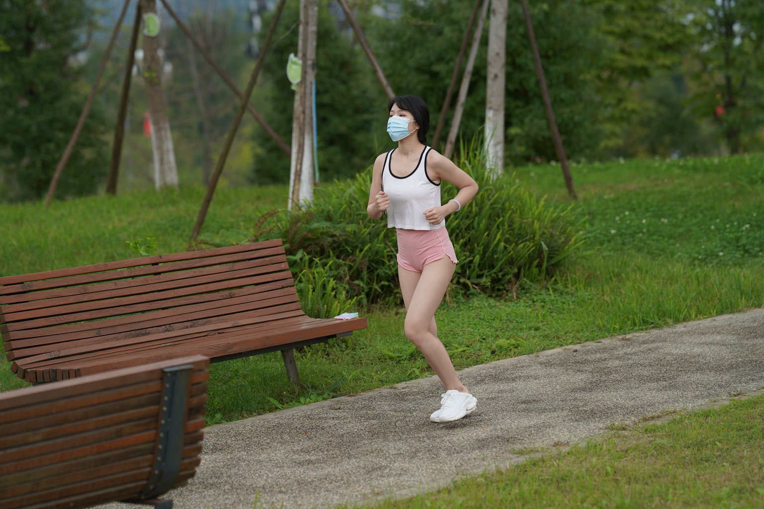 精选街拍作品 NO.659 清新可人的邻家小妹3-集美图