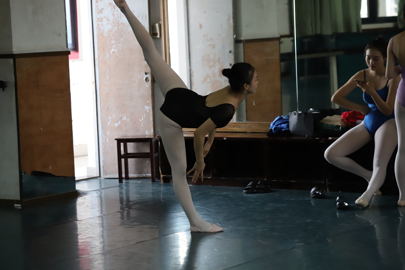 图片[7]-[大西瓜爱牙膏] W系列 022 舞蹈家-五人场-集美图