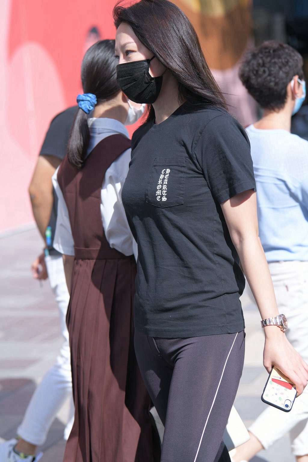 精选街拍作品 NO.1096 紧身裤美妇-集美图