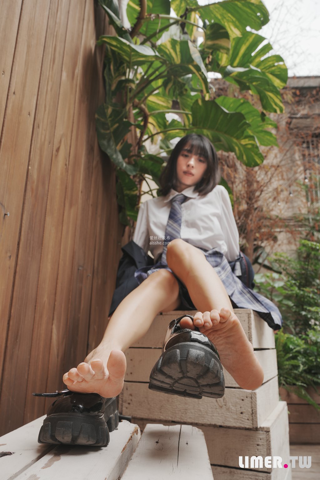 图片[6]-Limerence 子子 JK小腿袜到裸足的偷窥视角-集美图