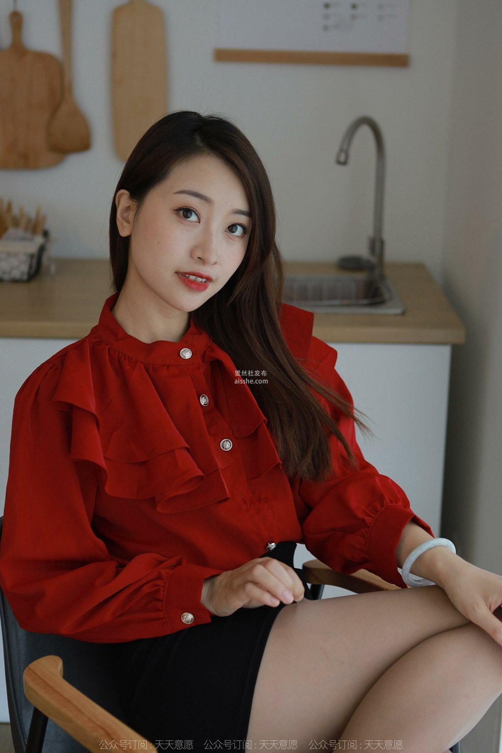 图片[45]-[IESS异思趣向] 2022.9.2 丝享家 1195 小婕《红色暗示》-集美图