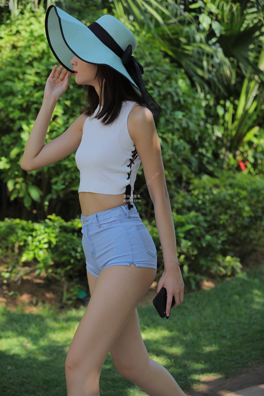 图片[23]-魔镜街拍 NO.039 紧身牛仔热裤-集美图