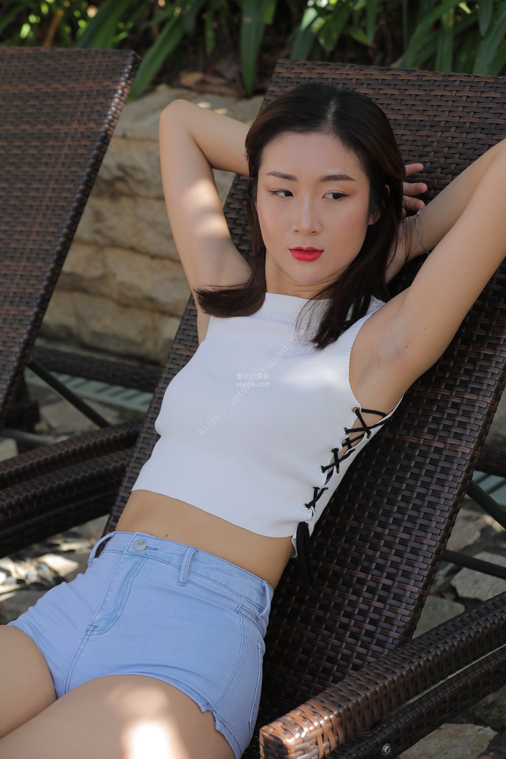 图片[79]-魔镜街拍 NO.039 紧身牛仔热裤-2-集美图