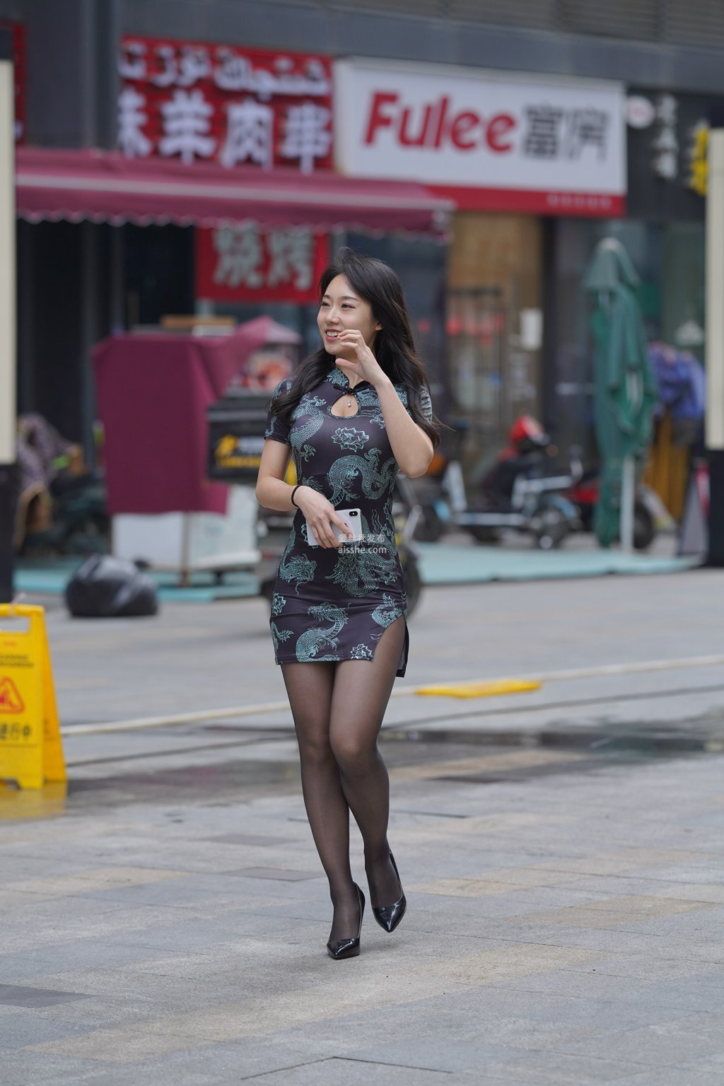 图片[20]-魔镜街拍 NO.106 姓感的嘿丝改良旗袍少父-集美图