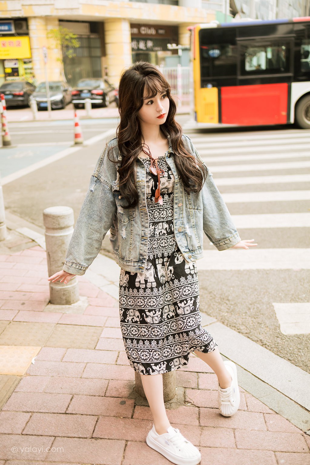图片[25]-[YALAYI雅拉伊] 2023.06.09 NO.1033 小巷听风 小亭-集美图