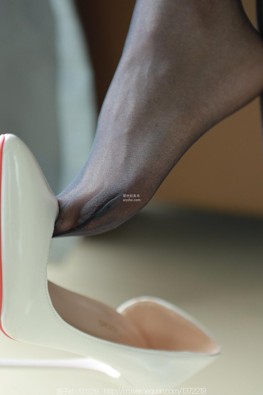 图片[32]-[IESS异思趣向] 2023.7.9 丝享家 1475 美子《弹弹吉他》-集美图