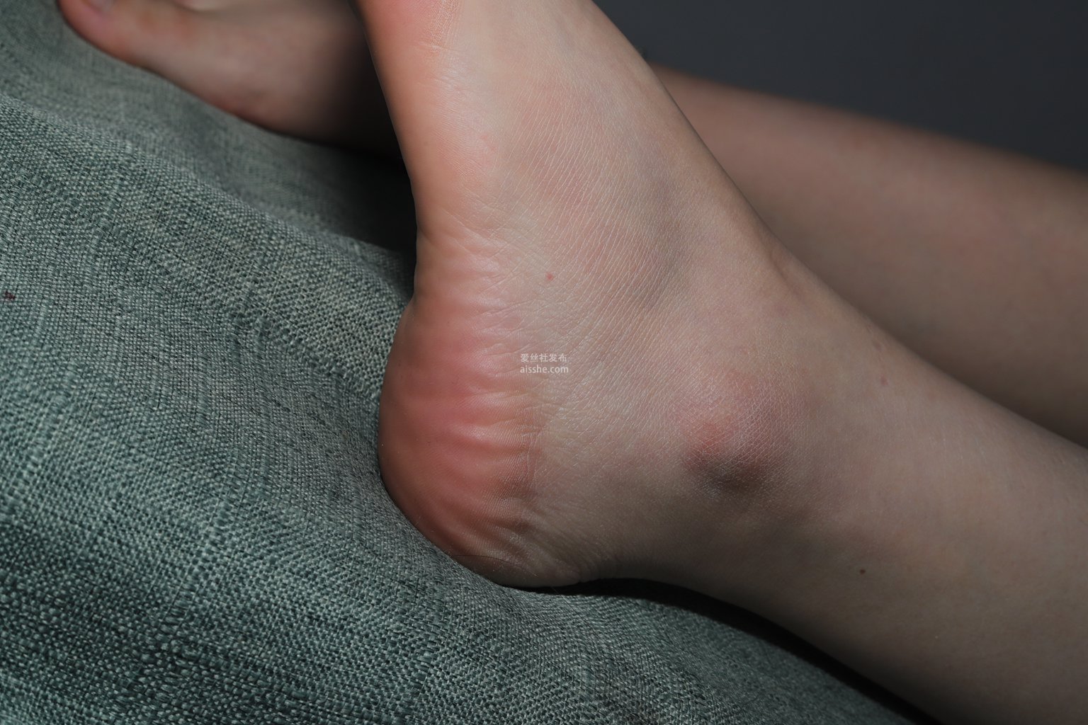 图片[26]-[Pary学生模拍] NO.078 新模小月试镜展示37码嫩白小脚-集美图