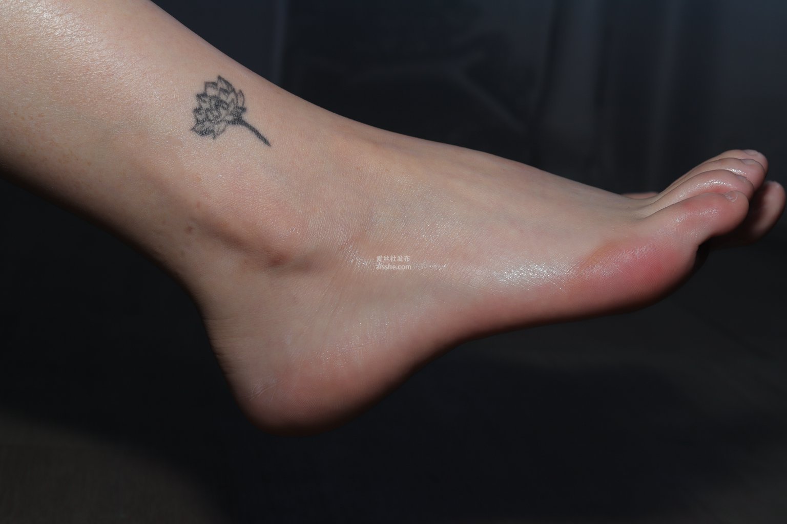 图片[39]-[Pary学生模拍] NO.078 新模小月试镜展示37码嫩白小脚-集美图