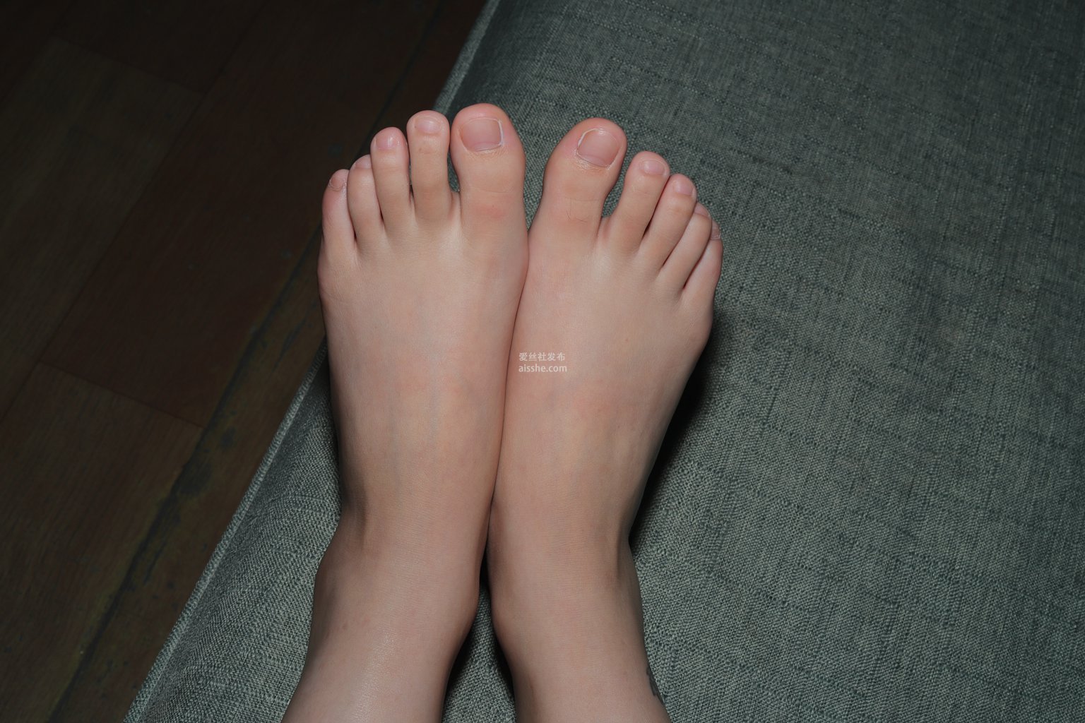 图片[54]-[Pary学生模拍] NO.078 新模小月试镜展示37码嫩白小脚-集美图