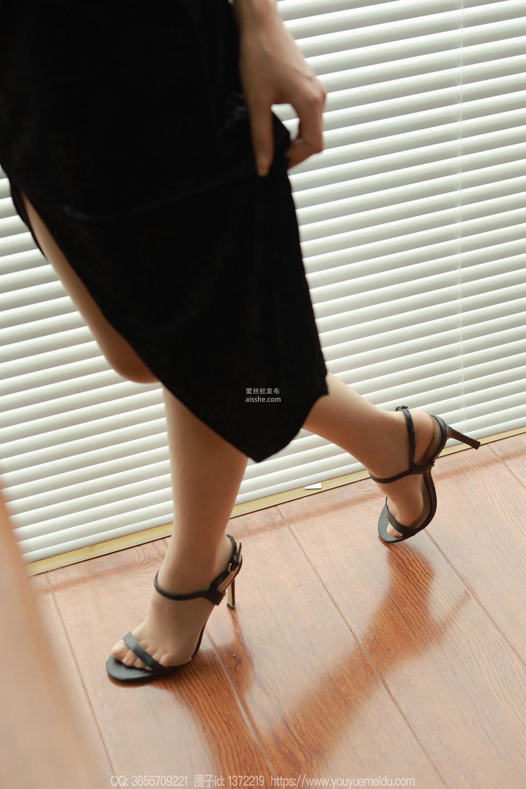 图片[16]-[IESS异思趣向] 2024.04.15 丝享家 1716 小金《珍珠少女》-集美图