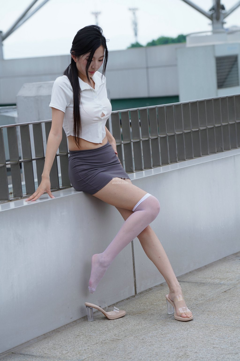 图片[17]-精选街拍作品 NO.2230 灰色修身裙2-集美图