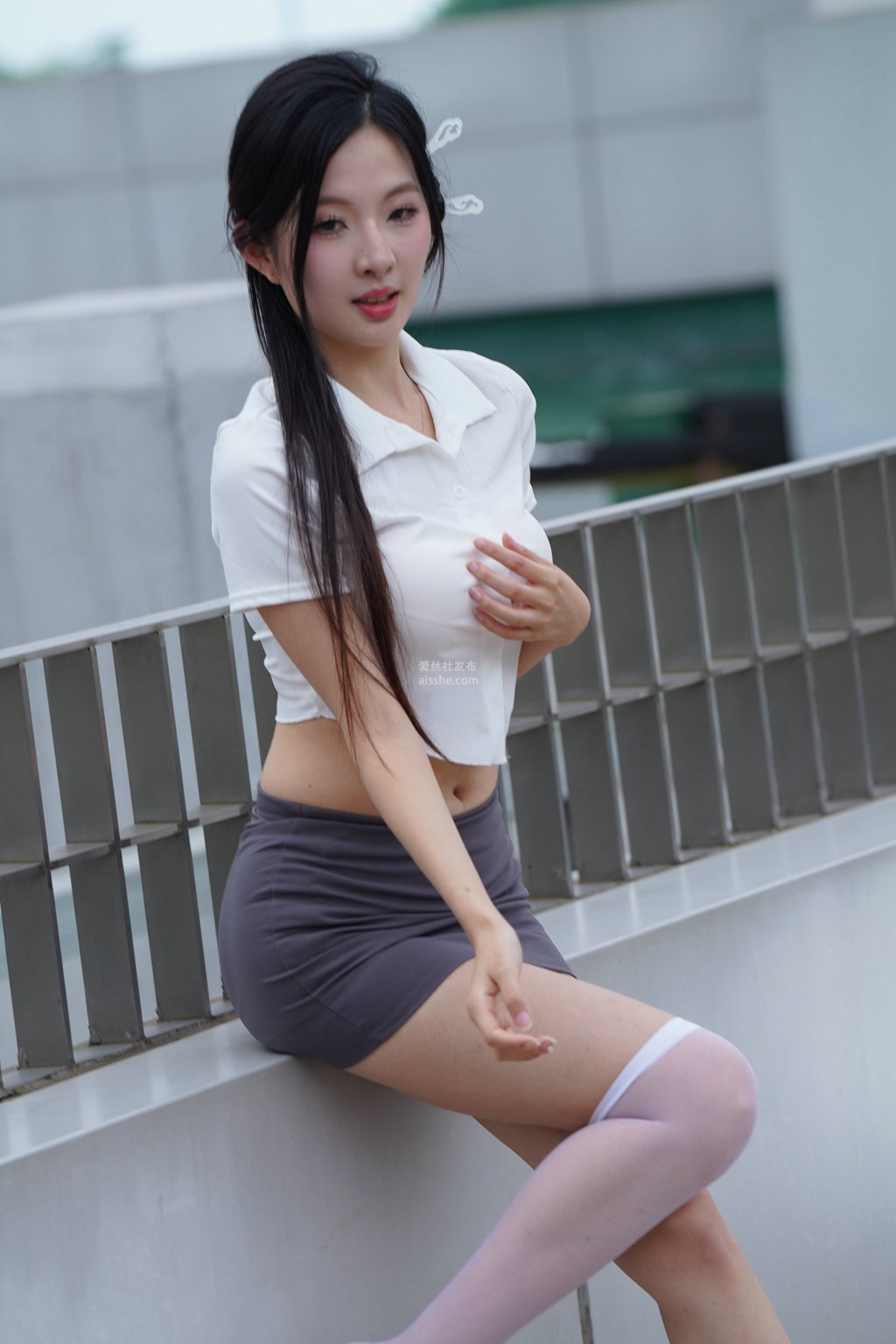 图片[27]-精选街拍作品 NO.2230 灰色修身裙2-集美图