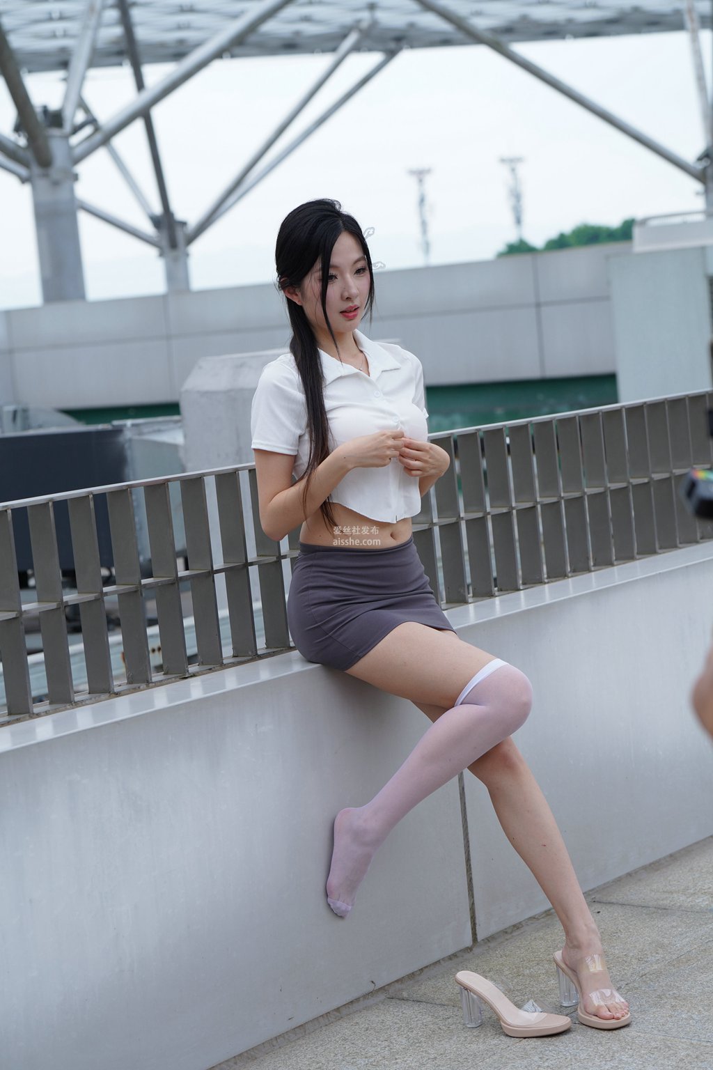 图片[37]-精选街拍作品 NO.2230 灰色修身裙2-集美图