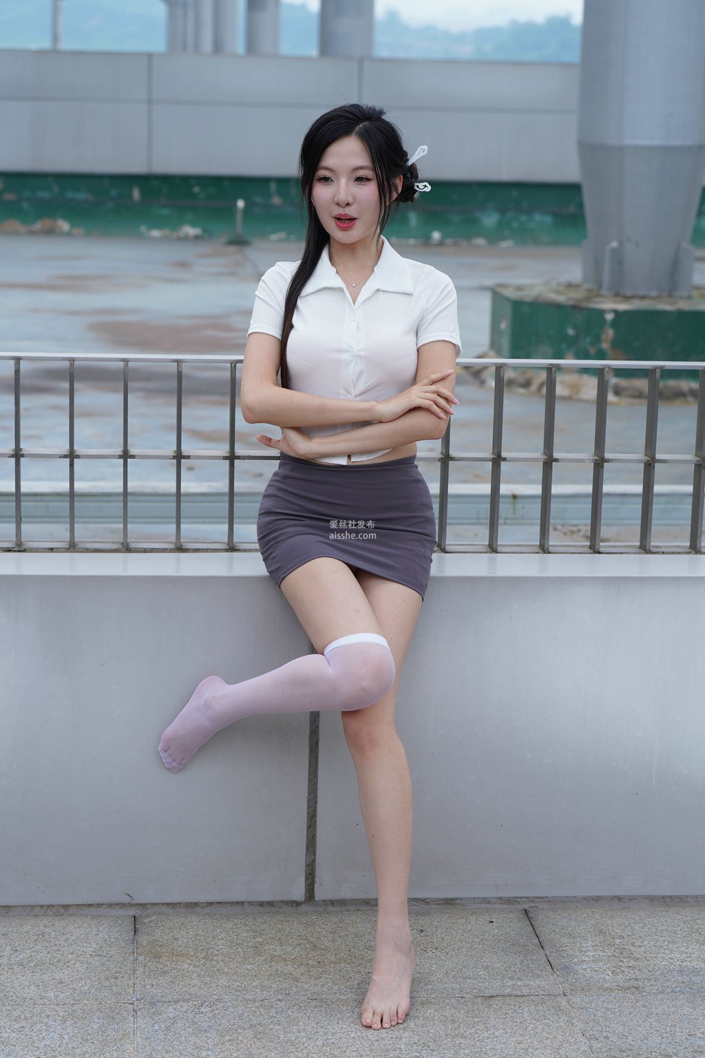 图片[44]-精选街拍作品 NO.2230 灰色修身裙2-集美图