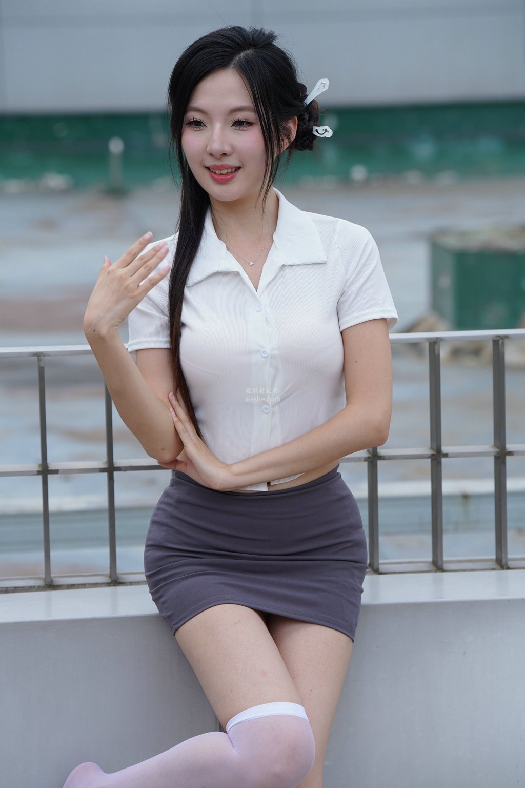 图片[47]-精选街拍作品 NO.2230 灰色修身裙2-集美图