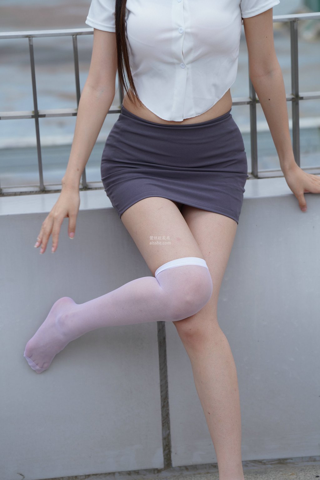 图片[49]-精选街拍作品 NO.2230 灰色修身裙2-集美图