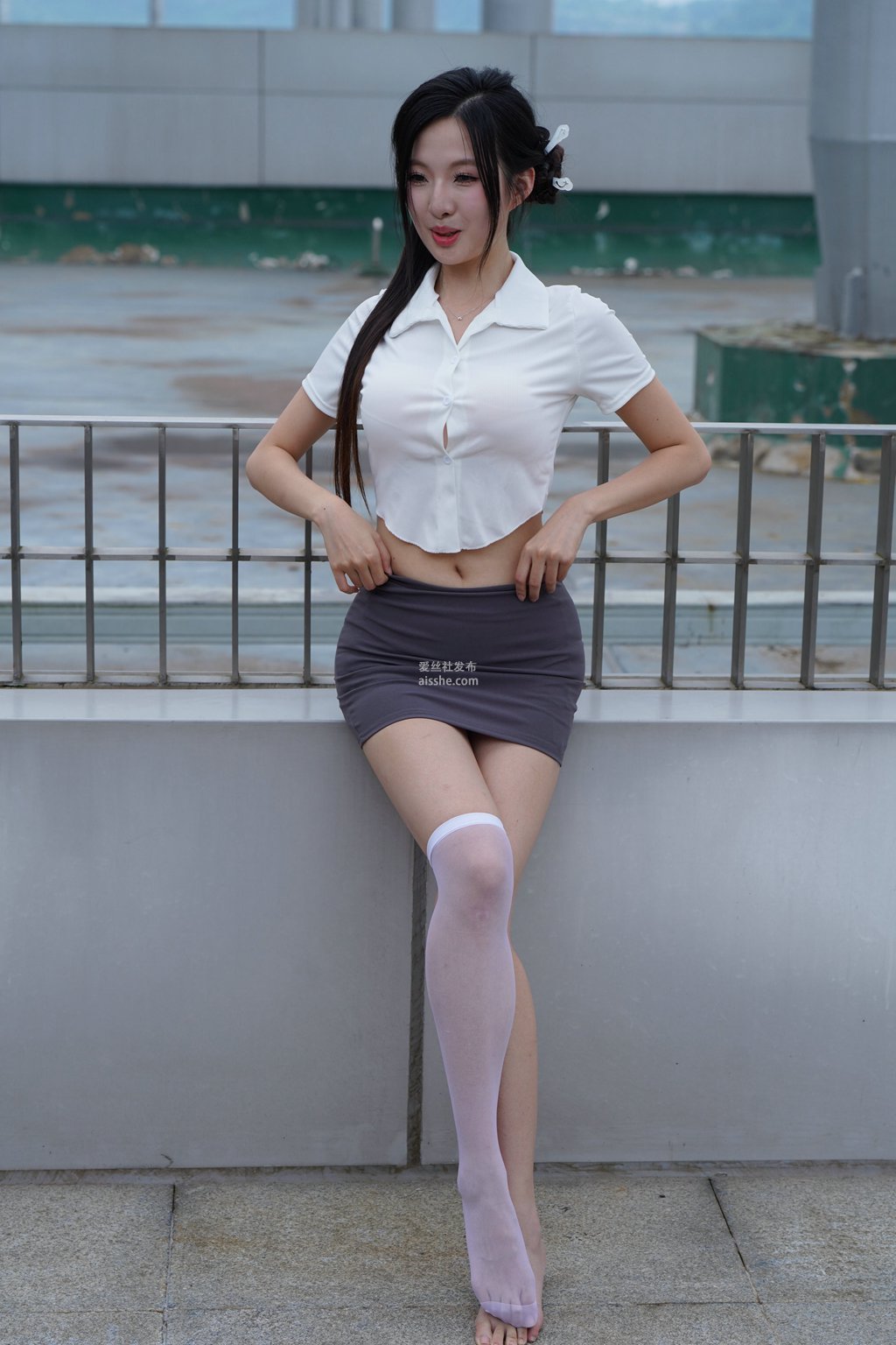 图片[58]-精选街拍作品 NO.2230 灰色修身裙2-集美图