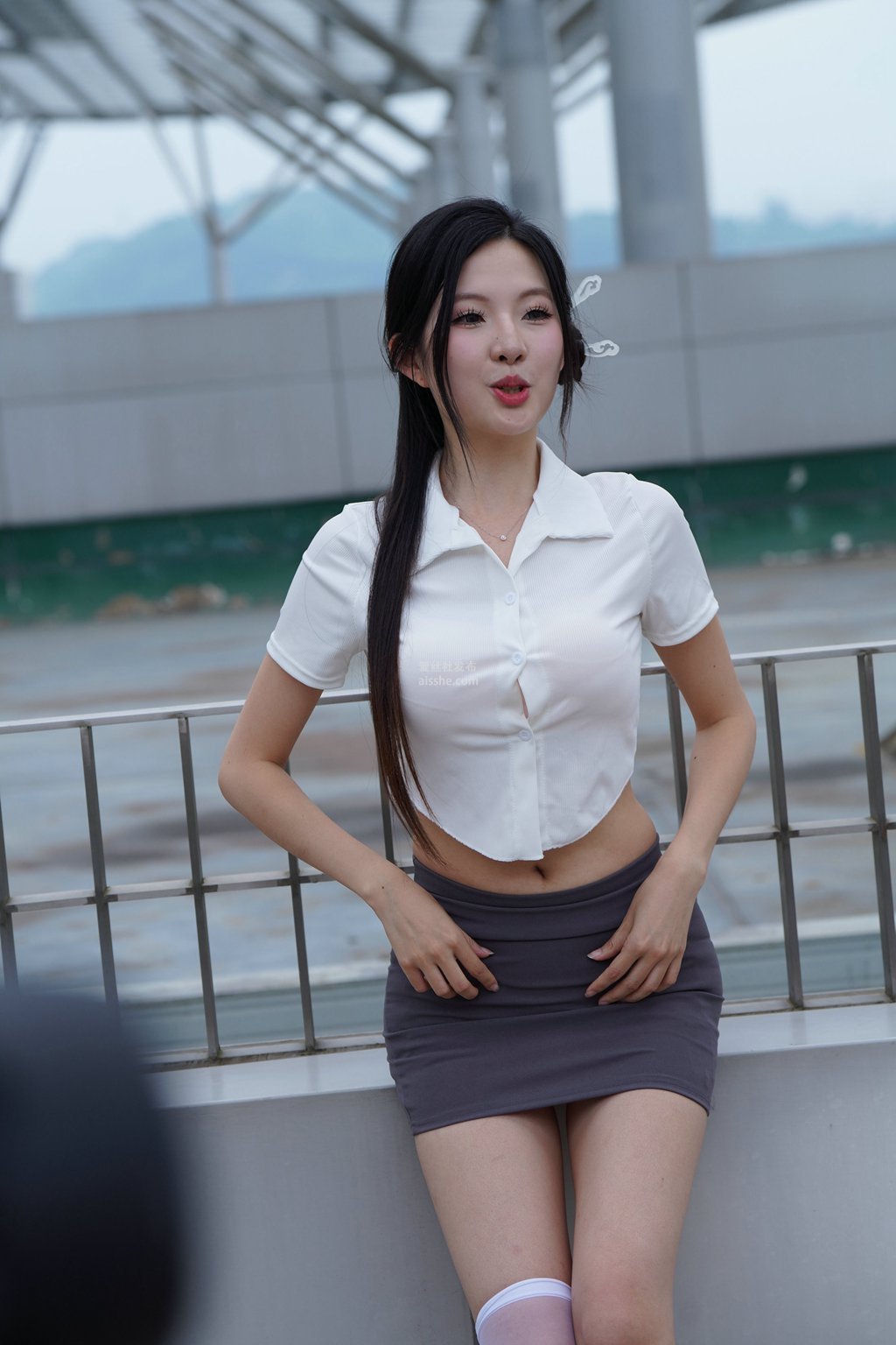 图片[75]-精选街拍作品 NO.2230 灰色修身裙2-集美图