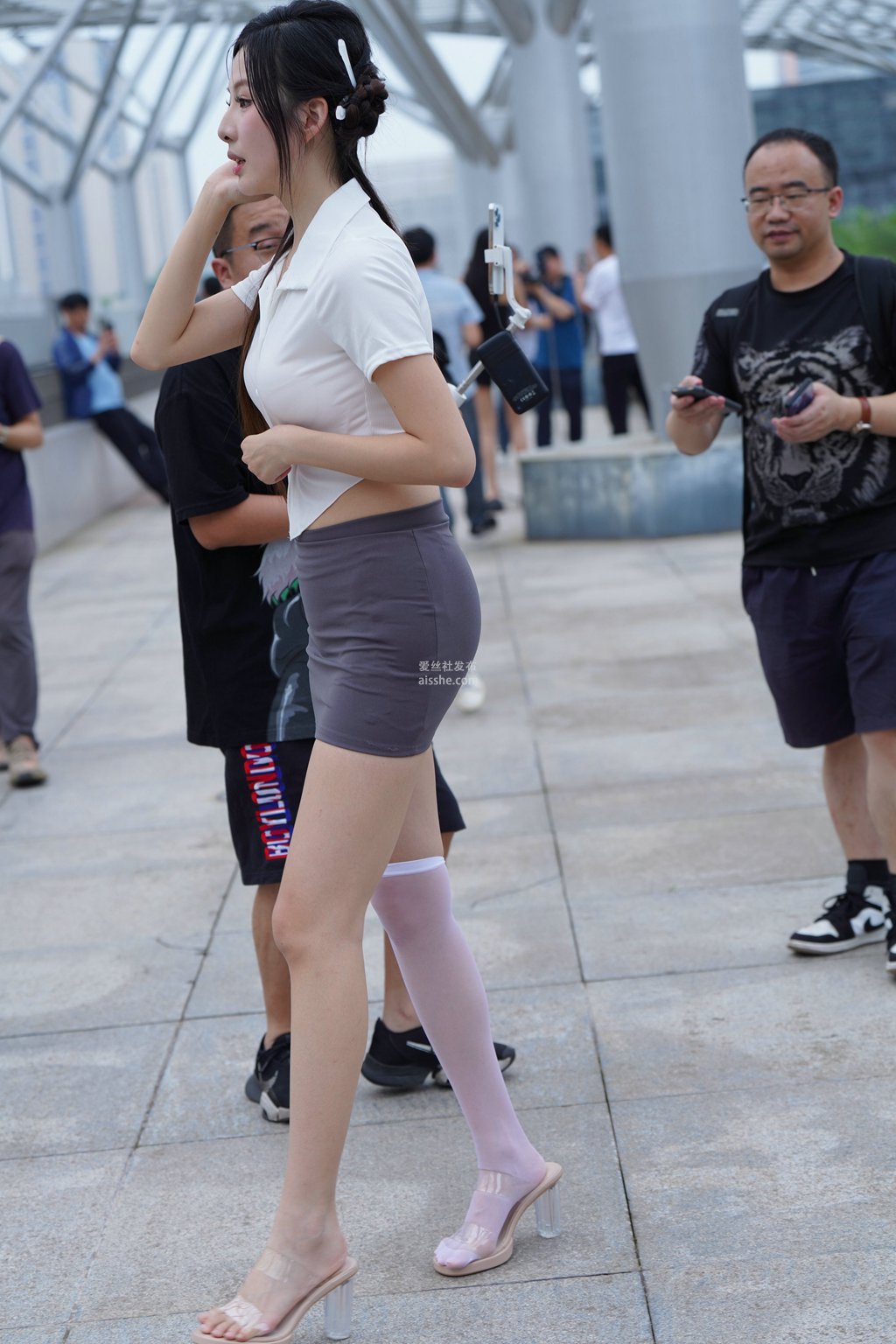 图片[93]-精选街拍作品 NO.2230 灰色修身裙2-集美图