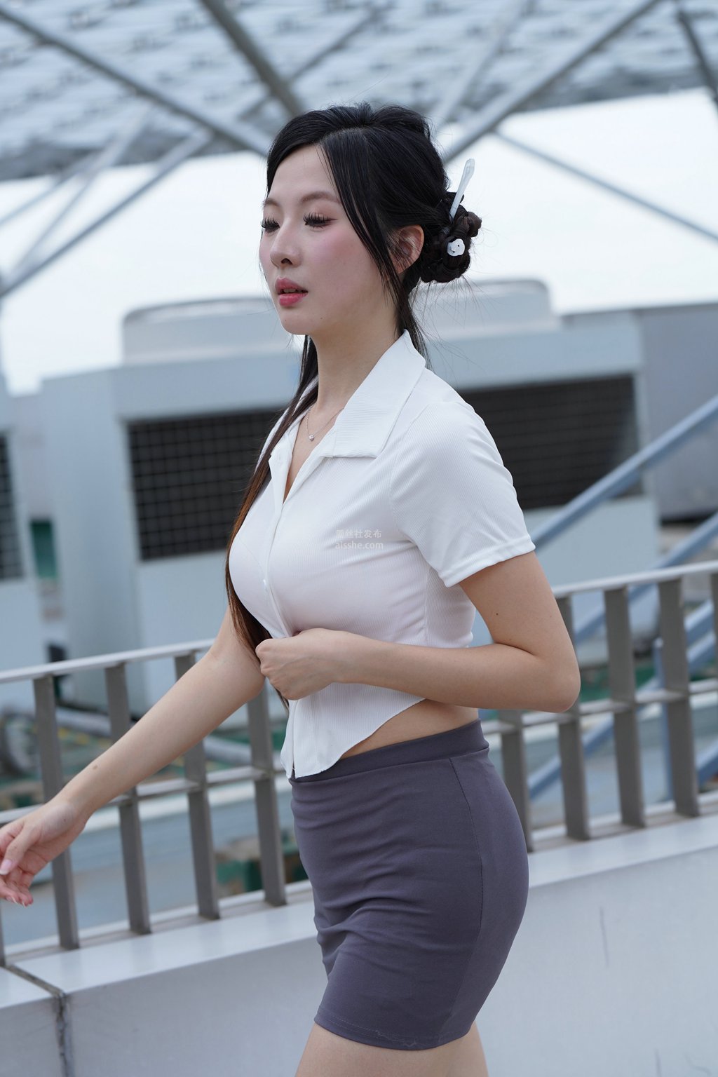 图片[103]-精选街拍作品 NO.2230 灰色修身裙2-集美图