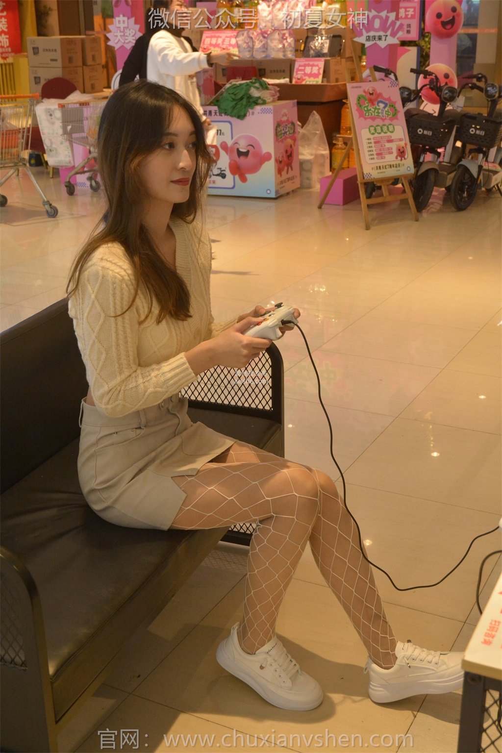 图片[102]-[初夏女神] NO.160 依依~《温文尔雅》你们老说我傻大个，今天就斯文一次你们看！-集美图