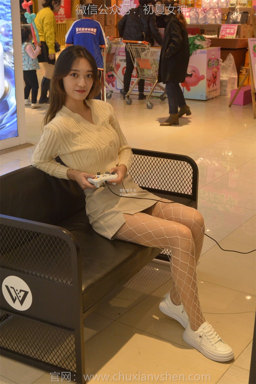 图片[107]-[初夏女神] NO.160 依依~《温文尔雅》你们老说我傻大个，今天就斯文一次你们看！-集美图