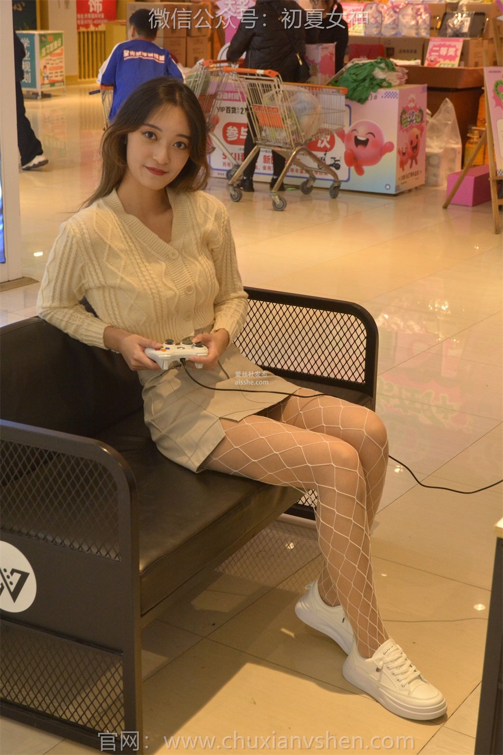 图片[109]-[初夏女神] NO.160 依依~《温文尔雅》你们老说我傻大个，今天就斯文一次你们看！-集美图