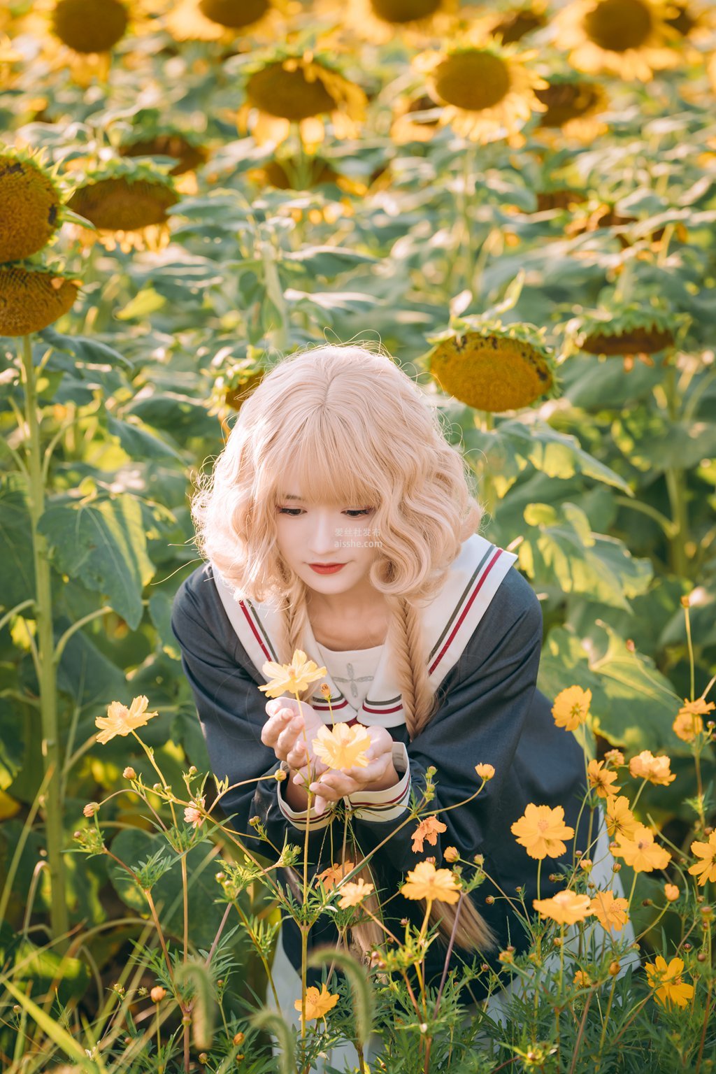 图片[19]-人气Coser@兔子Zzz不吃胡萝卜 花开海上-集美图