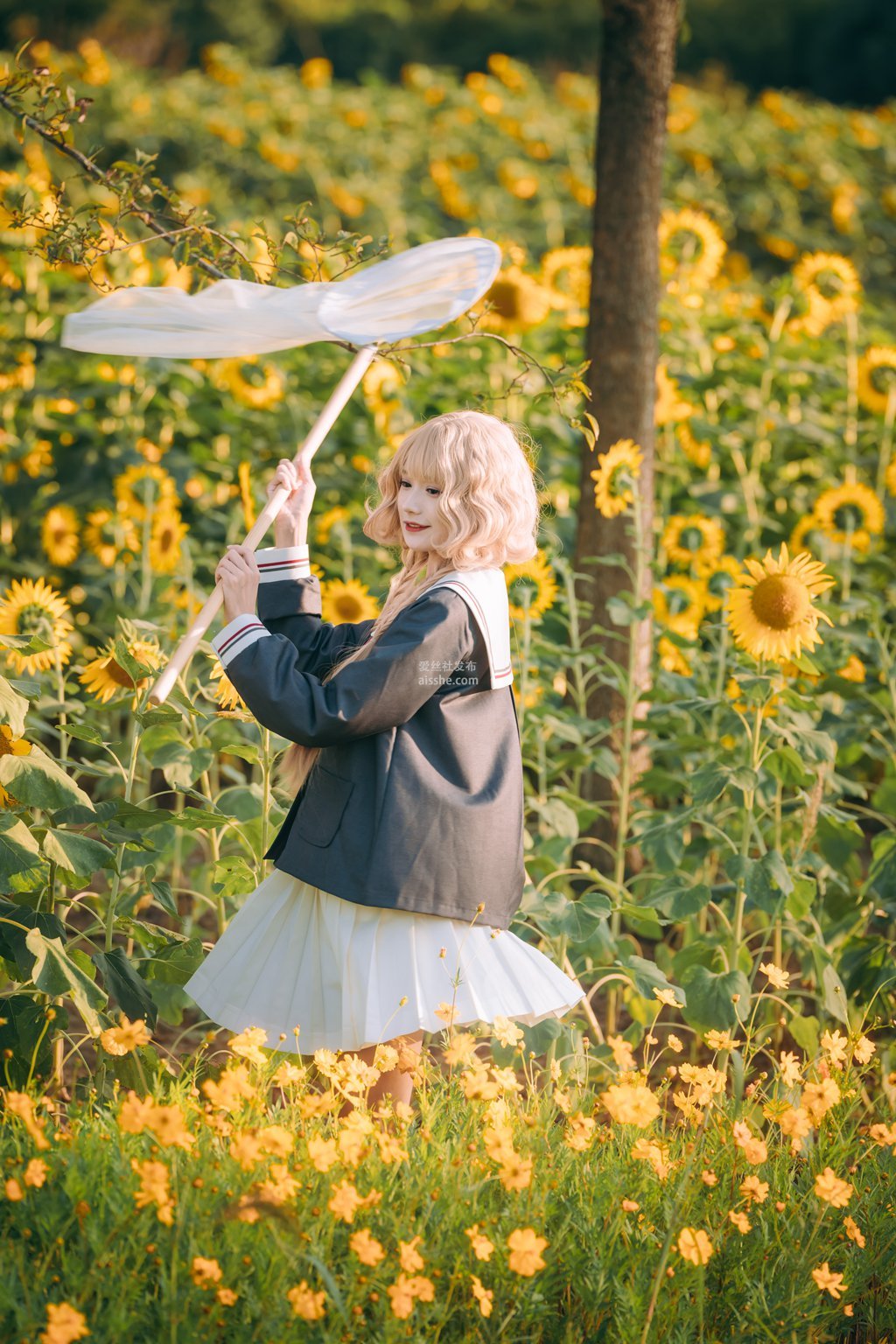 图片[24]-人气Coser@兔子Zzz不吃胡萝卜 花开海上-集美图