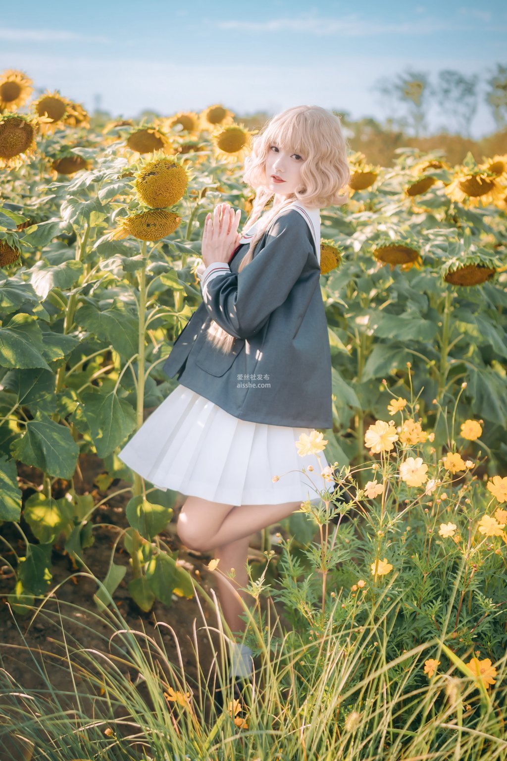 图片[26]-人气Coser@兔子Zzz不吃胡萝卜 花开海上-集美图