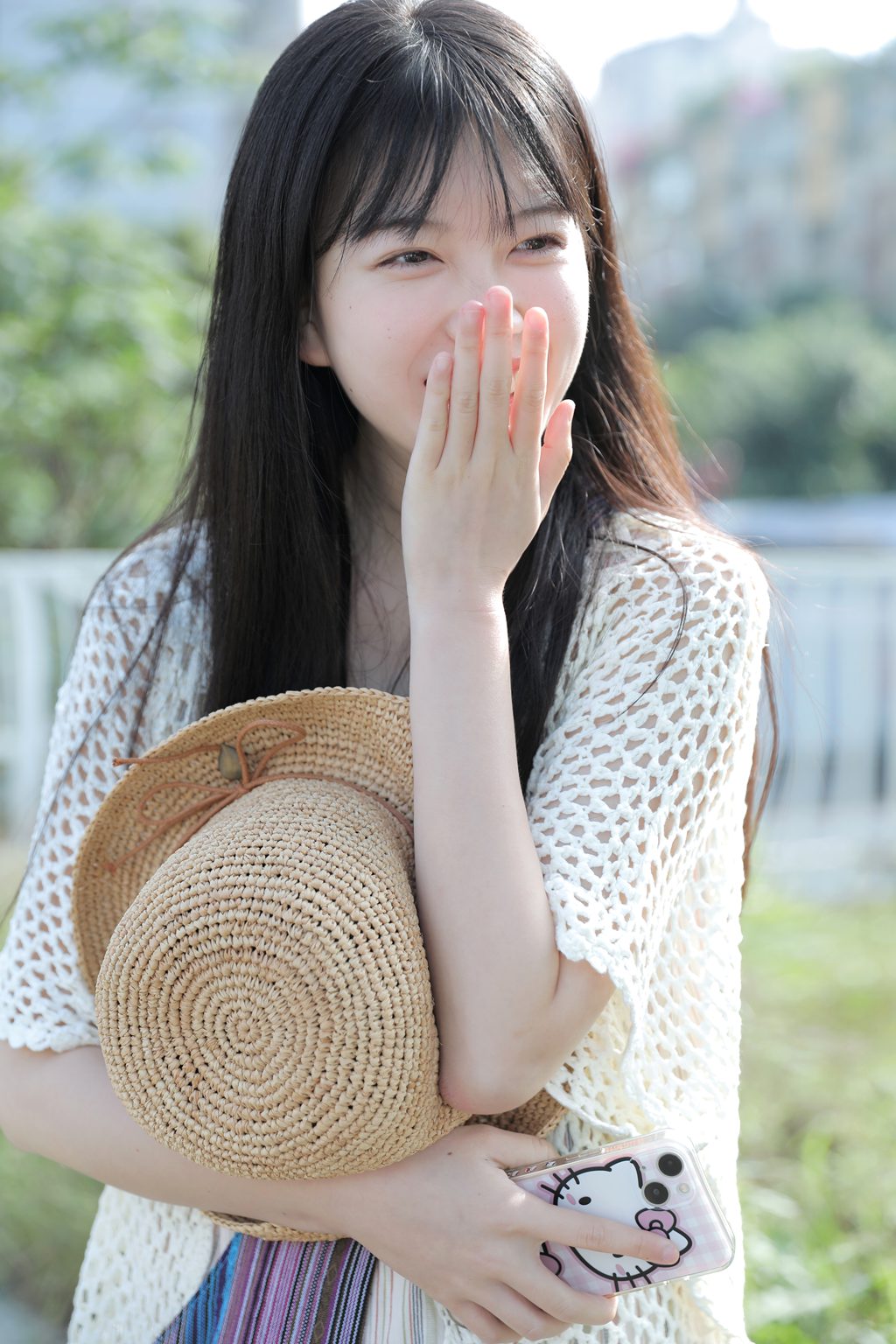 [YITUYU艺图语]2023.01.05 花与那女孩 秋阳邑禾