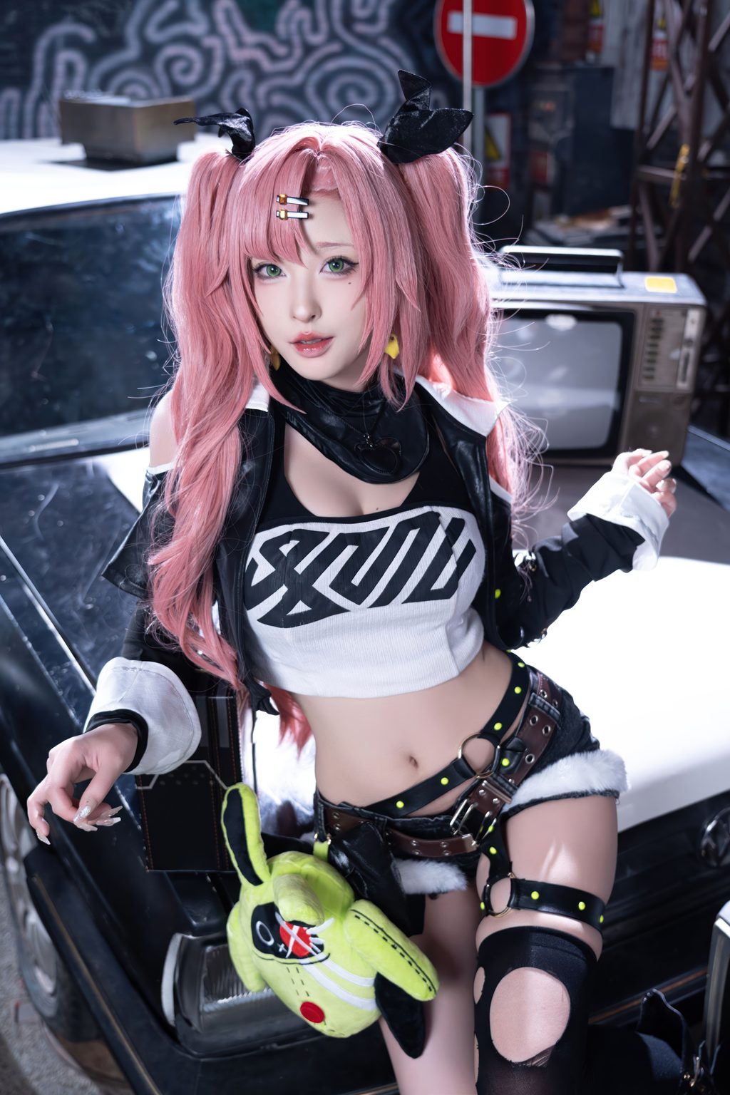 知名动漫博主@清水由乃 绝区零 妮可