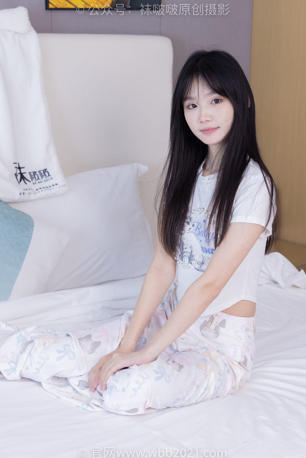 [BoBoSocks袜啵啵] NO.550 甜甜圈-板鞋、自然穿脏白棉袜（花絮版）