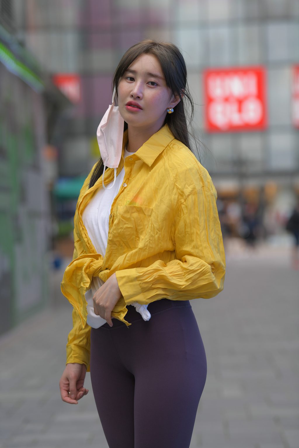 精选街拍作品 NO.2594 舒适随性瑜伽裤