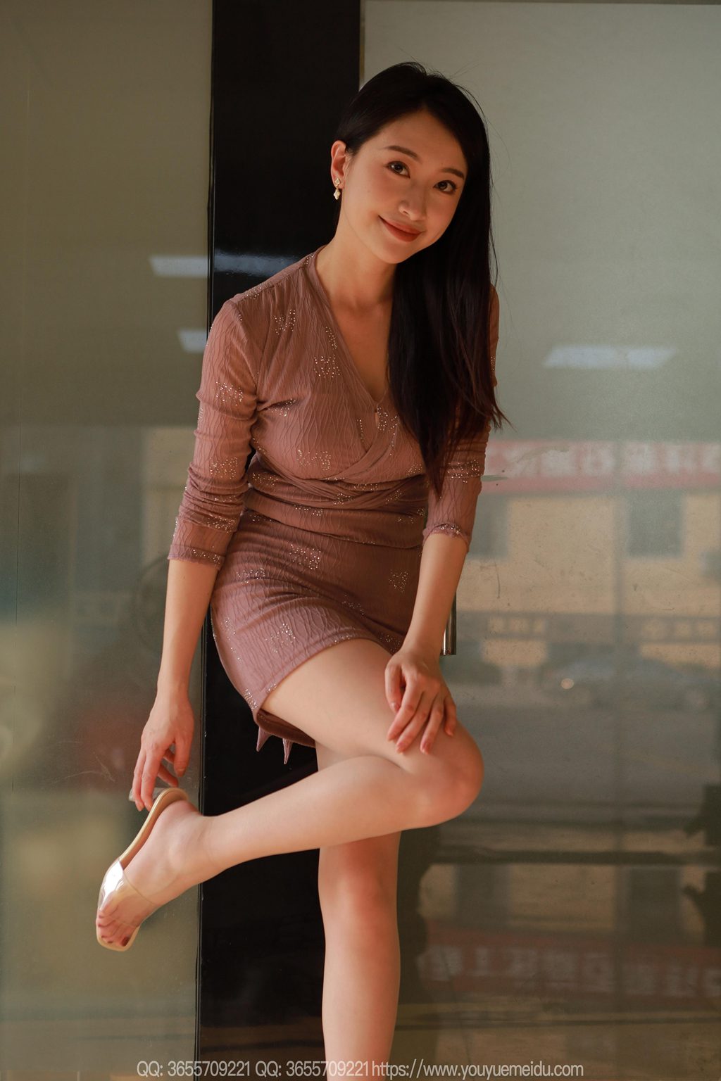 [IESS异思趣向] 2025.04.13 丝享家 2026 小婕《春光明媚（上）》