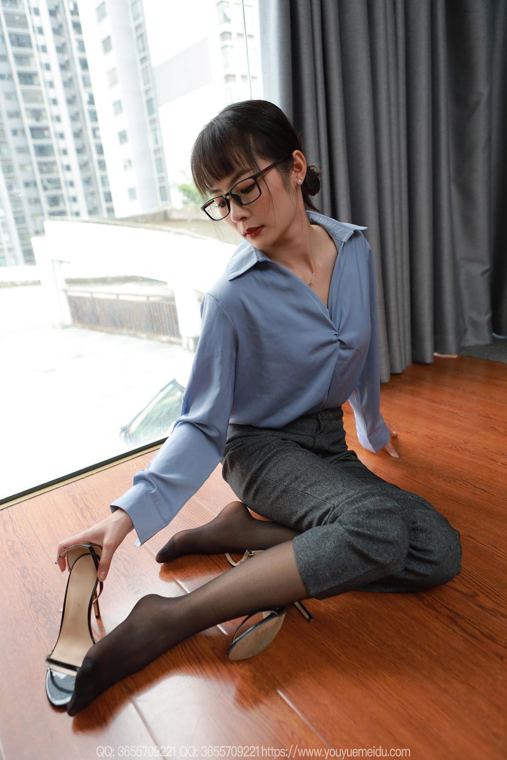 [IESS异思趣向] 2025.04.11 丝享家 2025 小金《西裤里丝》