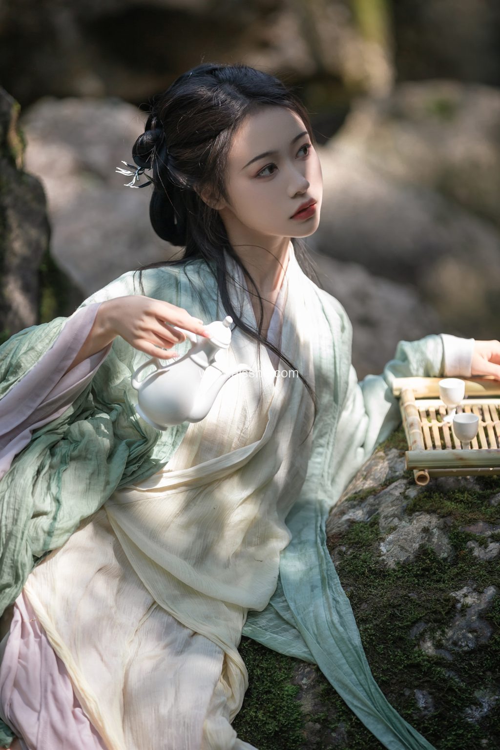 [YITUYU艺图语]2023.02.11 青山 梨一依