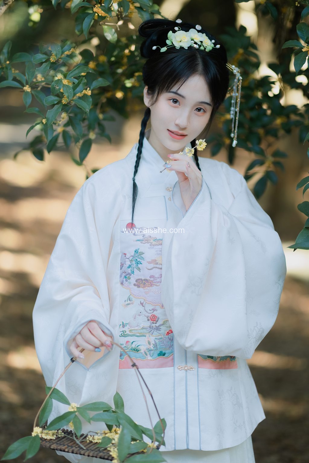 [YITUYU艺图语]2023.02.12 折桂令 方莛玉