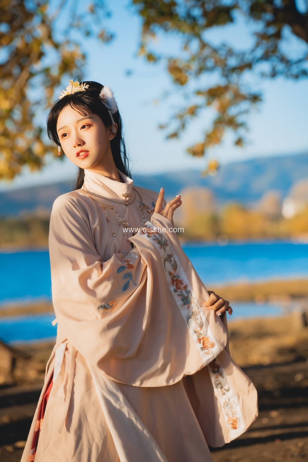 [YITUYU艺图语]2023.02.13 山川如酒 木棉棉OwO