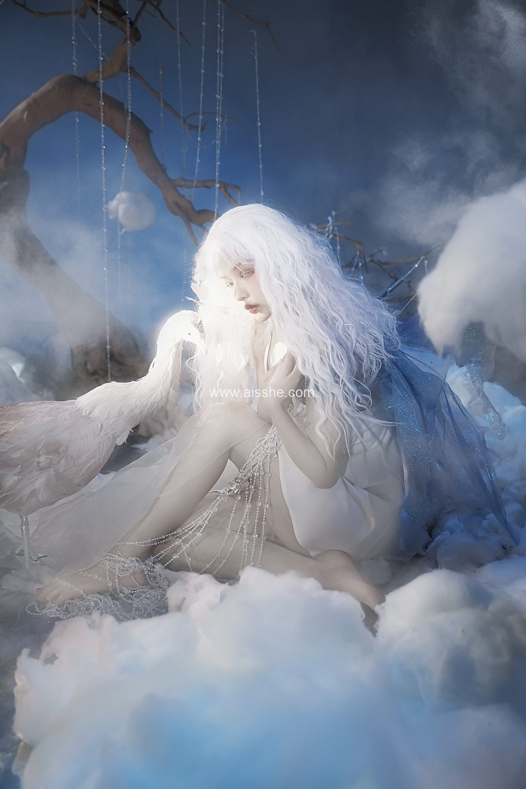 [YITUYU艺图语]2023.02.23 她像是易碎的瓷物 晚辞归