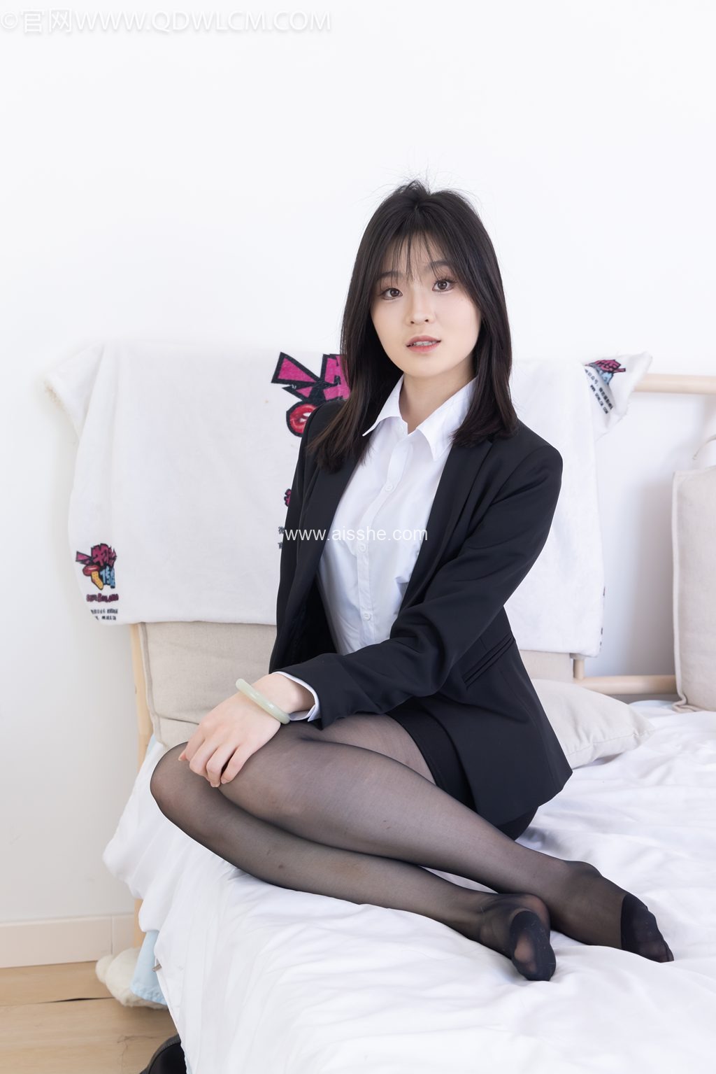 物恋传媒 NO.2306 青柠-糖炒栗子