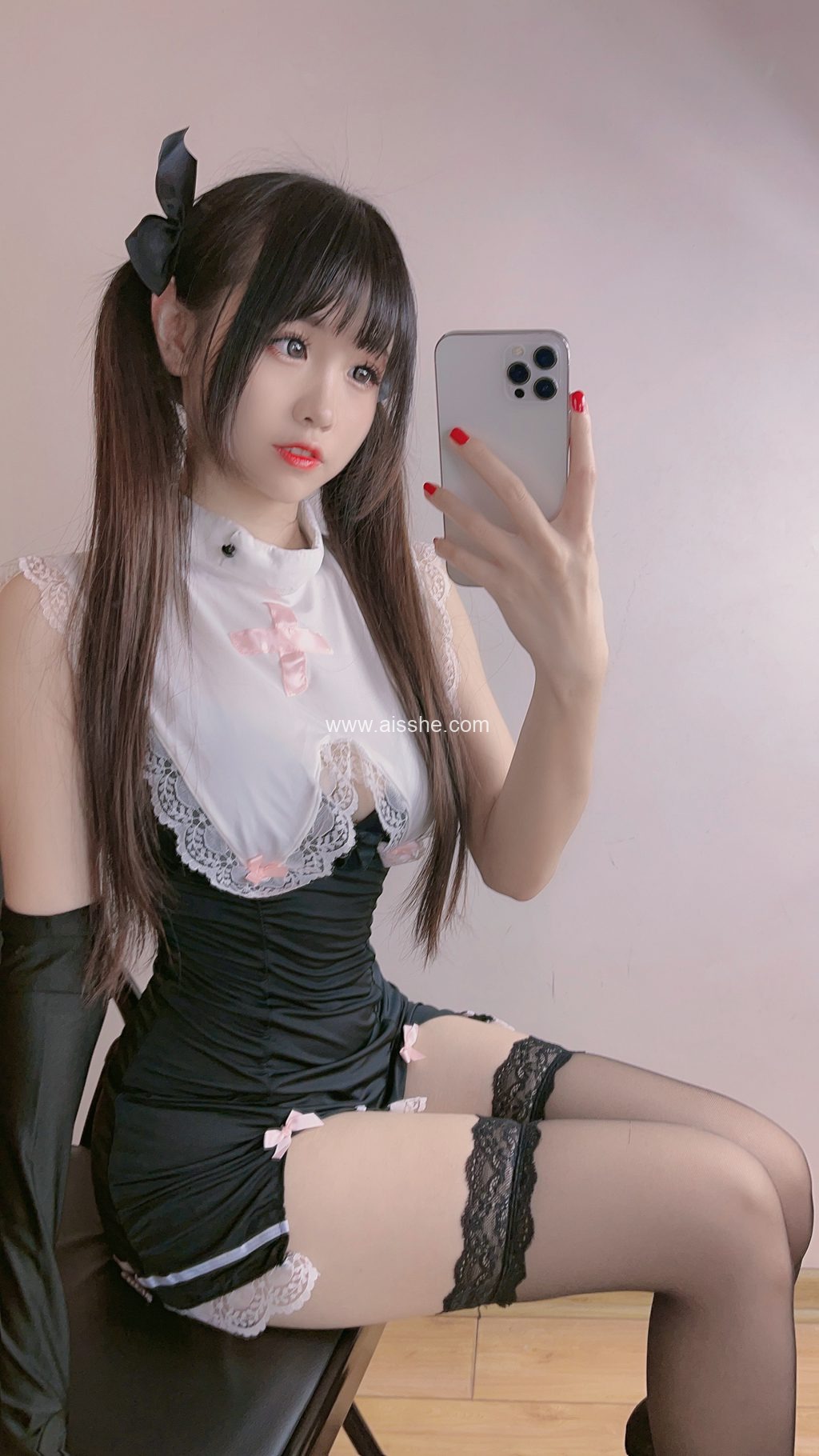 网红Coser@miko酱ww – 自拍系列mikoの黑丝01