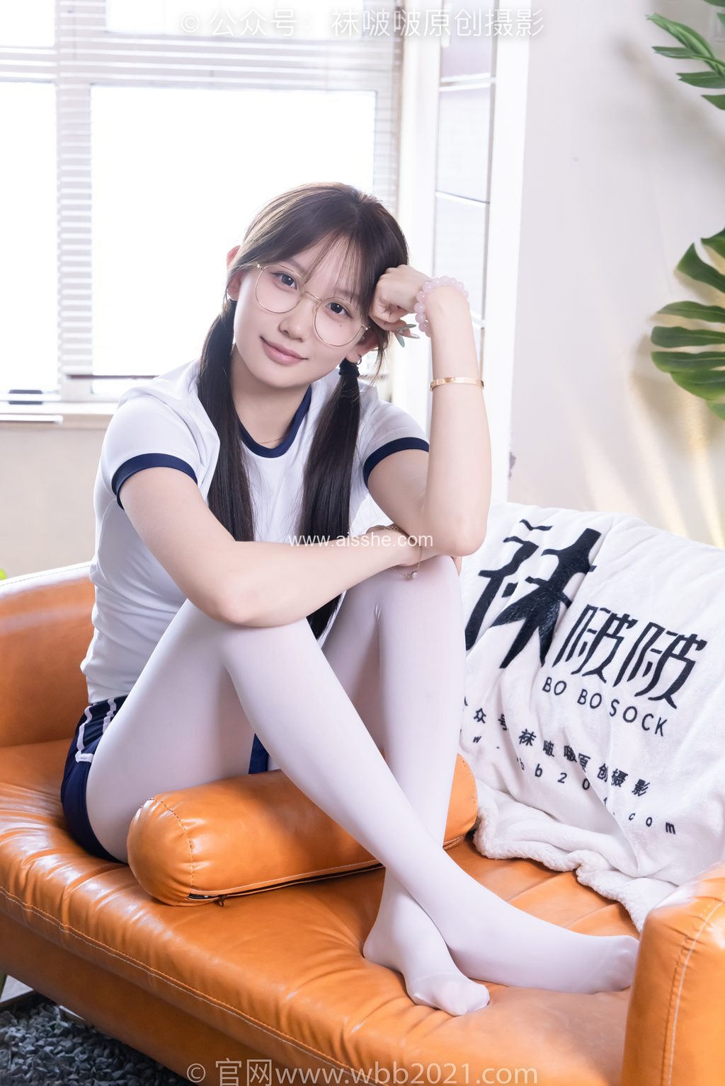 [BoBoSocks袜啵啵] NO.562 香菜-体操服、皮鞋、厚白丝