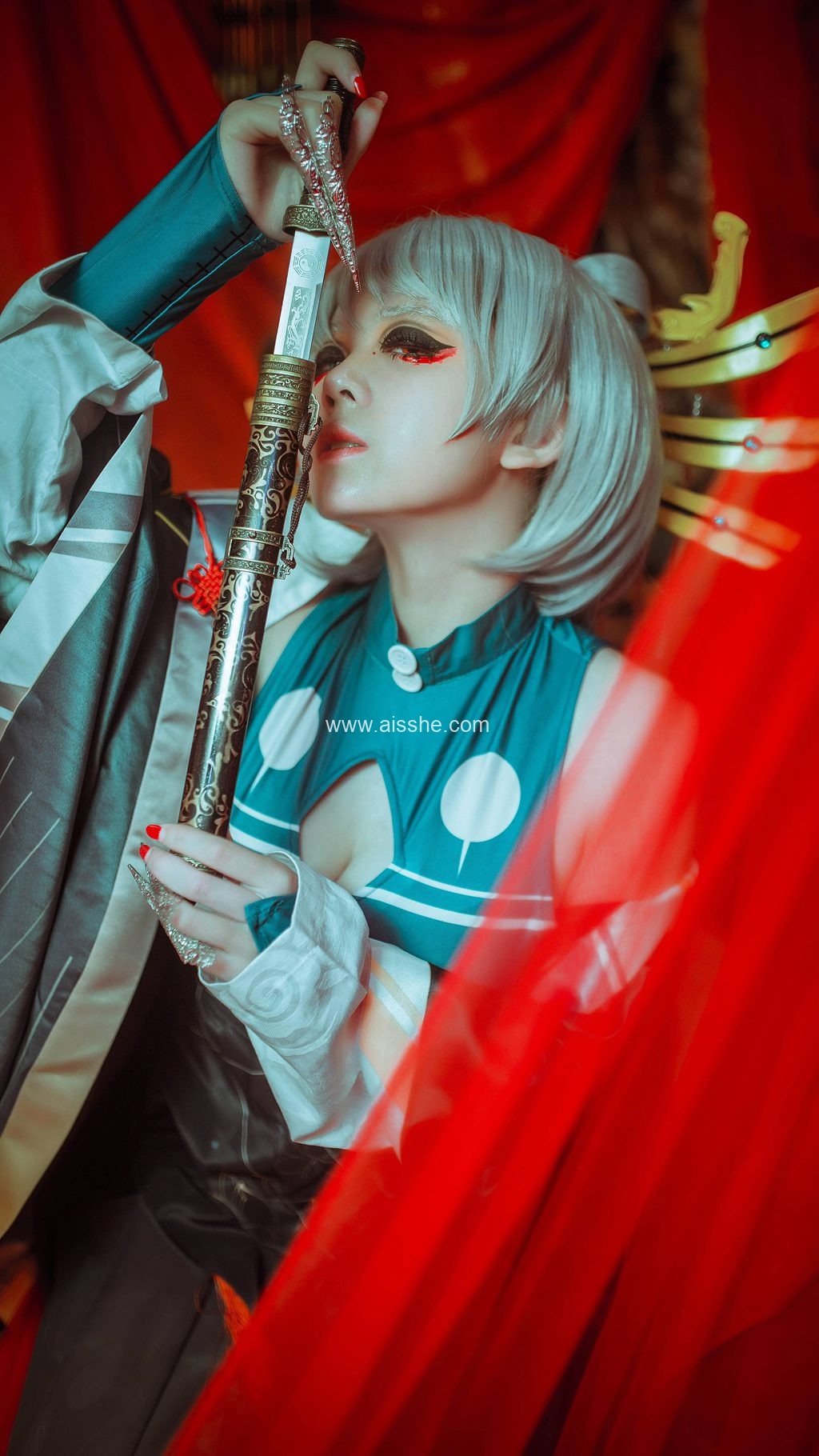 网红Coser@渊秧 –VOCALOID-洛天依亡国祸水