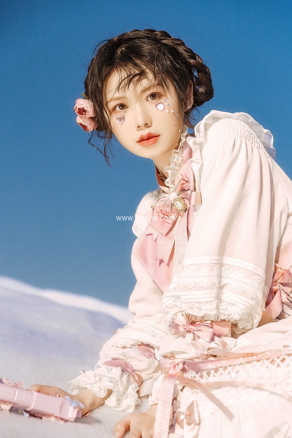 [YITUYU艺图语]2023.03.01 以花为枪 zora