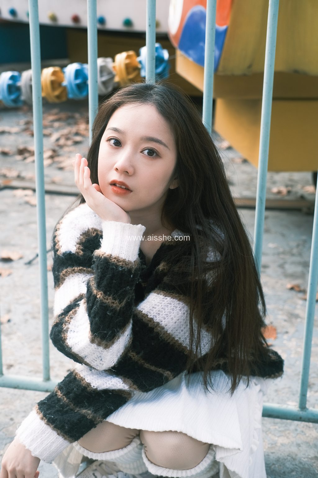 [YITUYU艺图语]2023.03.05 游乐场约会 戈曼妮Nini