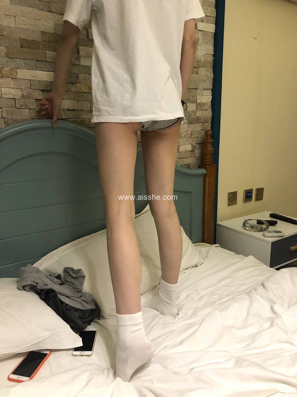 本足摄影-012期 身高167 体重42 足38.5 情侣装小仙女