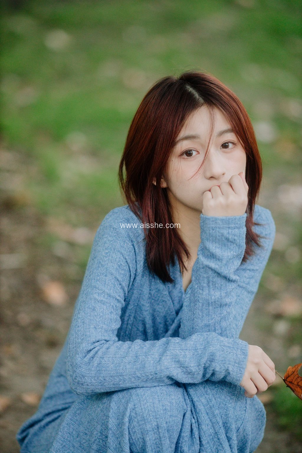 [YITUYU艺图语]2023.03.16 阴天的湖面 钰儿